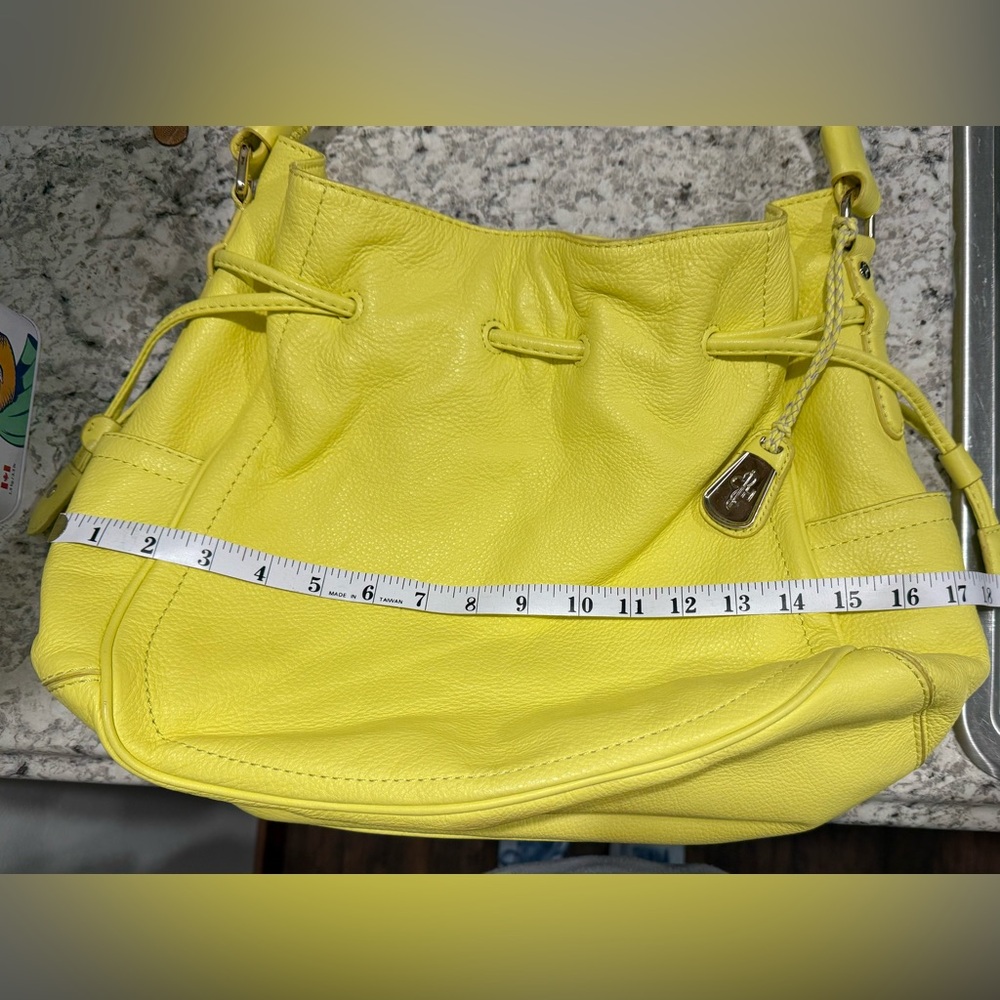 Cole Haan Yellow Leather Hobo Bucket Style Bag Great Condition - Picture 9 of 12